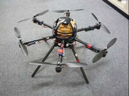 無人飛行機「ドローン」